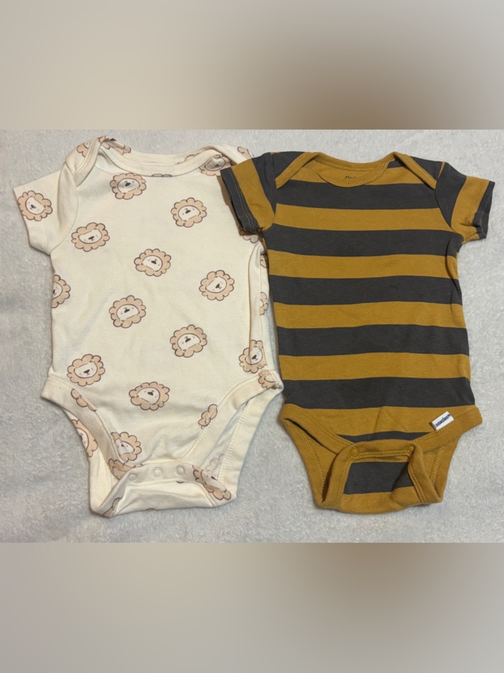 6pc Baby Boy 0-3M Onesie Bundle | Disney, Carter’s, Gerber Neutral Browns - Picture 3 of 5